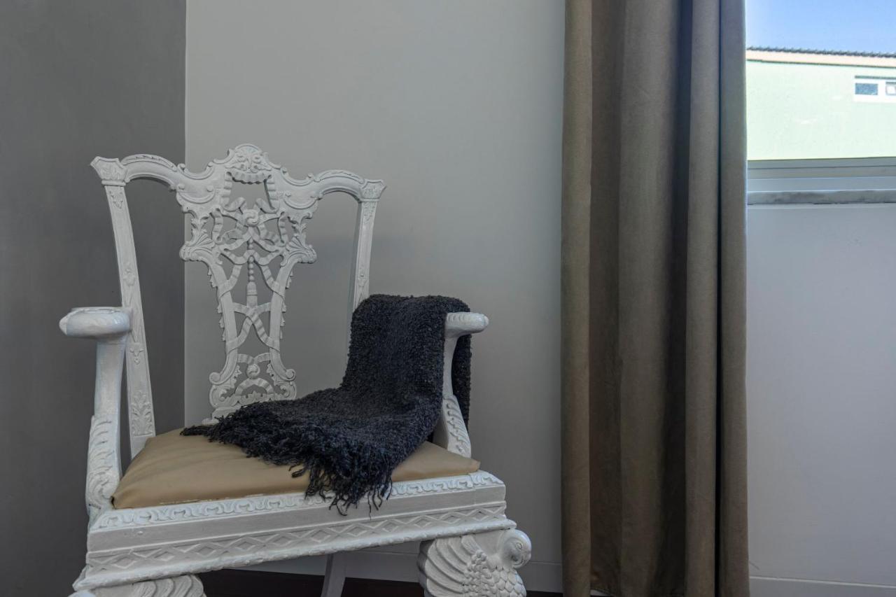 Touch Of Class 2Bdr Apartment By Lovelystay Cascaes Exterior foto