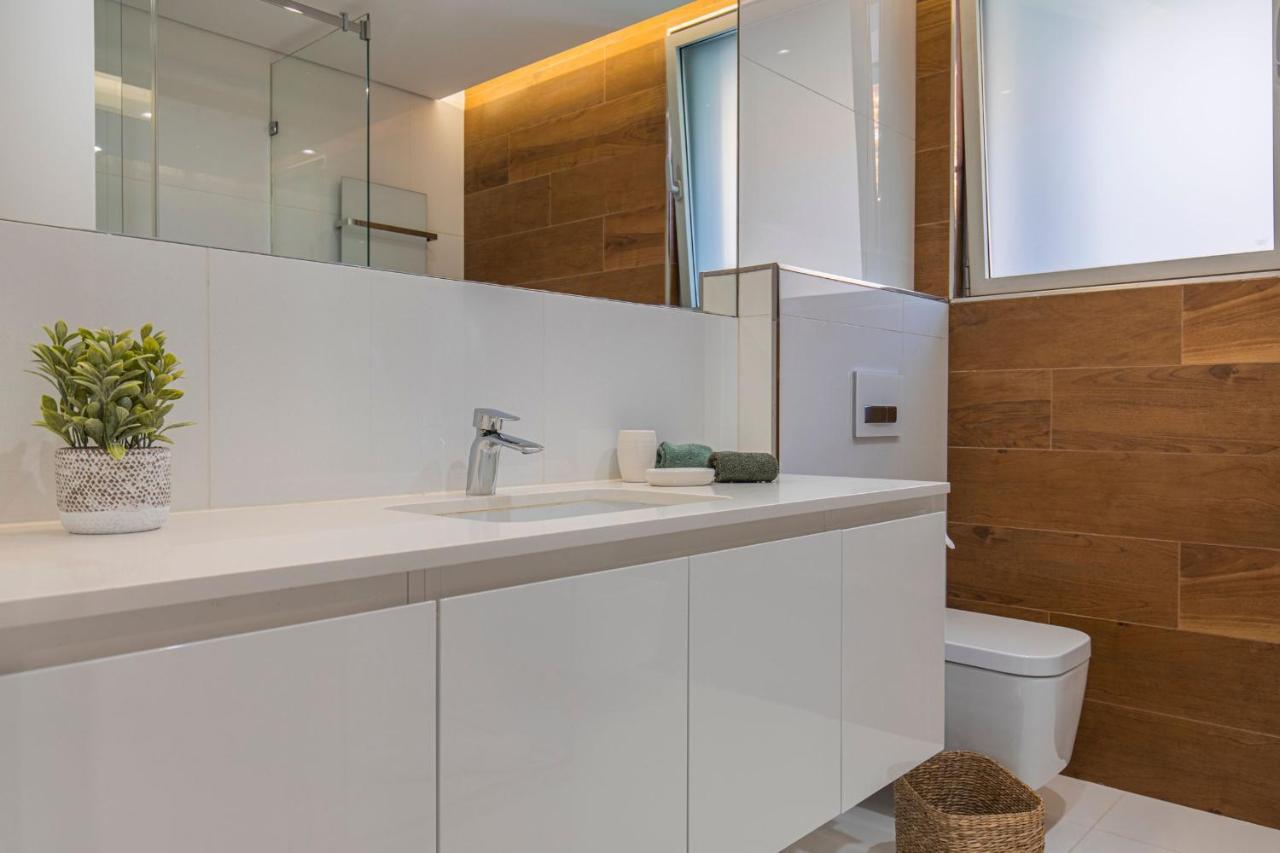 Touch Of Class 2Bdr Apartment By Lovelystay Cascaes Exterior foto